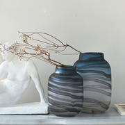 现代轻奢透明玻璃花瓶摆件，北欧水波纹人工吹制花器样板间家居饰品