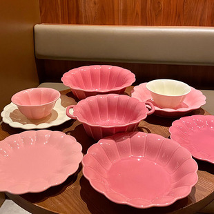 粉色花边陶瓷米饭碗家用2023高颜值花瓣双耳汤碗意面盘甜品盘