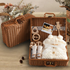 新生儿礼盒有机彩棉衣服套装婴儿，秋冬季礼物宝宝木质手摇铃玩具