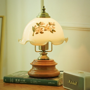 中式卧室高端创意中古氛围老上海床头灯美式复古高级感北欧小台灯