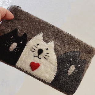 尼泊尔进口手工羊毛毡手机包可爱(包可爱)猫咪，长方形手拿包绵羊手机袋卡通