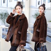 韩版冬装复古时尚西装领双排扣中长款皮毛一体，羊羔毛毛绒(毛毛绒)外套