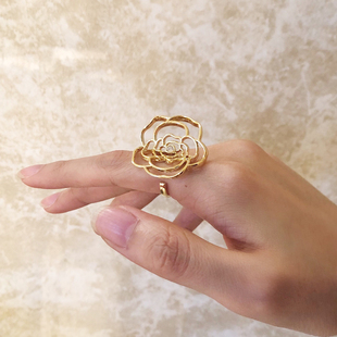 欧韩欧美夸张金色玫瑰花造型戒指女小众设计复古冷淡风高级感指环