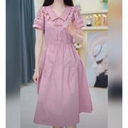 粉色减龄连衣裙夏季2024年遮肉显瘦小个子，中长款时尚宽松裙子