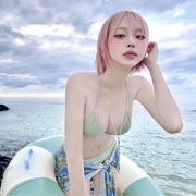 泳衣女2024奶绿色比基尼三件套裙式显瘦性感，小胸沙滩度假温泉