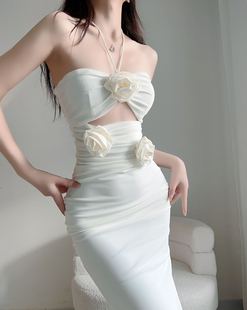 泰国潮牌小众设计立体玫瑰，裹胸生日战袍，显瘦梨型身材女人味连衣裙