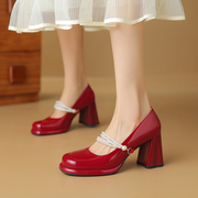 防水台红色高跟鞋女粗跟日常可穿婚鞋2024年春季串珠浅口单鞋