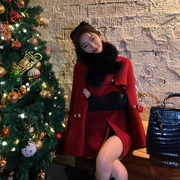 红色披肩斗篷外套女冬季韩版气质新年战袍，带毛领短款毛呢大衣