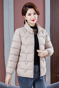 2023冬季女士棉袄韩版时尚显瘦大码百搭大口袋妈妈装棉服外套