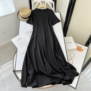 黑色连衣裙女夏短袖修身版型A字圆领针织高级感复古法式小黑裙