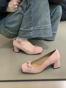 设计感小众仙女高跟鞋女2024年法式气质优雅粉色爱心粗跟单鞋