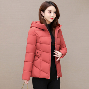 棉服女显瘦连帽短款修身洋气，休闲韩版羽绒服大码时尚红色保暖外套