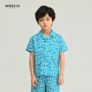 rbigx瑞比克童装夏季纯棉潮流，休闲字母设计感儿童短袖衬衫