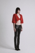 WUMUTI23冬季小众设计短款修身不臃肿红色/黑色皮草外套