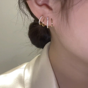 银针高级感轻奢锆石爪式耳钉设计感独特个性耳环时尚气质小巧耳饰