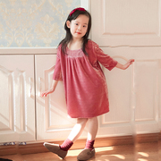 女童丝绒秋冬连衣裙，洋气粉红色中袖秋装，宽松儿童丝绒裙2021
