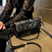 香港品牌包包女式2024真皮，高级手提链条包设计(包设计)单肩斜跨小方包