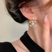 法式小香风珍珠双c耳环，女高级感优雅气质百搭耳钉，小众设计感耳饰