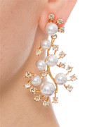 欧美外贸饰品Oscar大小珍珠不对称小众设计金色夸张耳钉女两色入