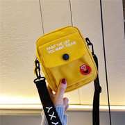 韩版单肩包学生斜挎小包网红同款黄色小清新帆布包信封包女士包袋