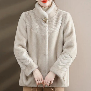 海宁皮草2023韩版金貂绒外套，女环保水貂，皮毛一体大衣短款立领