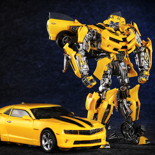 超大擎天之柱手办机器人儿童男孩正版合金变形玩具汽车金刚大黄蜂