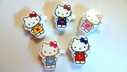 日本Sanrio三丽鸥 Hello Kitty 公仔造型小物 / 药盒收納盒置物盒