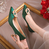 珍珠绿色婚鞋女浅口单鞋粗跟尖头，中式秀禾新娘鞋，软底防滑孕妇结婚