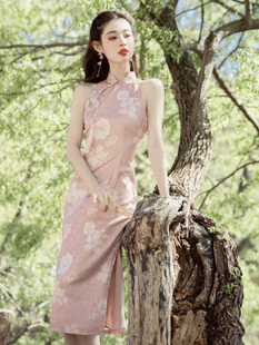 早春女装复古新中式国风，温柔空调衫，粉色改良旗袍连衣裙甜美气质