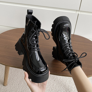 黑色马丁靴女冬季2023年秋季侧拉链厚底系带短靴，英伦风机车靴