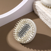 日本洗头神器硅胶洗头刷按摩刷头部头皮，清理刷止痒抓头器洗发梳子