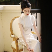 四小姐绝美改良新中式真丝订婚白色旗袍2024高端年轻款少女