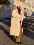 AGOINCAT米白色羽绒服女中长款2023冬季加厚时尚90白鸭绒外套
