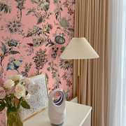 法式现代时尚轻奢粉红大花背景，墙纸个性定制壁画卧室客厅无缝墙布