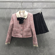 欧洲站时尚衣橱2023小香风，甜美亮片蝴蝶领结粉色外套+短裙套装