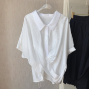 前交叉设计蝙蝠袖，宽松短袖套头衬衫白色，女高品质欧版时尚上衣白色