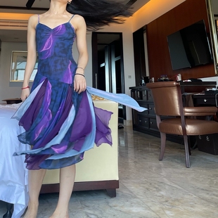 WYZ盖盖原创设计穿搭气质梦幻紫多片式吊带连衣裙不规则裙子穿搭
