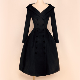 法式赫本高端羊绒大衣女中长款设计感修身收腰裙，摆式羊毛呢外套冬