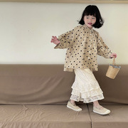 周小七(周小七)女童文艺复古棉麻波点衬衫儿童设计感小众日系上衣娃娃衫