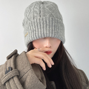 复古纯色羊毛麻花针织帽子女冬季防风保暖护耳高颅顶显脸小毛线帽