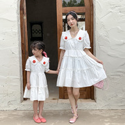 女童白色森系连衣裙夏季T7宝宝花朵公主娃娃领中长款长裙子母女装