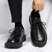 男鞋2023年英伦风休闲皮鞋男士冬季厚底商务，正装黑色工作潮鞋