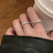 交错锆石戒指女小众设计简约开口可调节食指戒精致高级感素圈指环