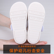 日本幼儿园小白鞋宝宝室内男女童学生布鞋2023春夏儿童运动鞋