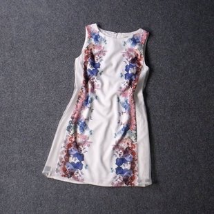 1567-好剪裁背心裙欧根纱，拼接修身显瘦法国艾家对格连衣裙