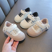 男小童板鞋皮面秋季女宝宝鞋子男童软底幼儿园防滑单鞋1-6岁3