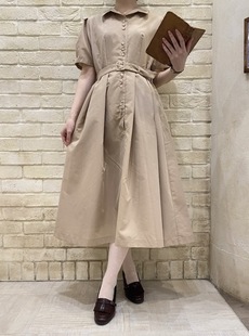 iamfino复古风格小v翻领纯色，条纹柄细腰带长款短袖连衣裙