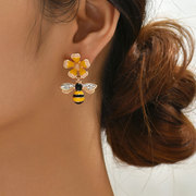 欧美时尚简洁甜美OL花朵蜜蜂个性气质女耳钉耳环1219