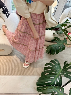 智研 韩国夏季高级感浪漫雪纺度假风粉碎花卡其色蕾丝拼接半身裙
