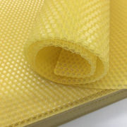 定制养蜂工具中蜂深房巢础蜡制巢皮巢纸巢础片，蜂巢基30张纸箱包